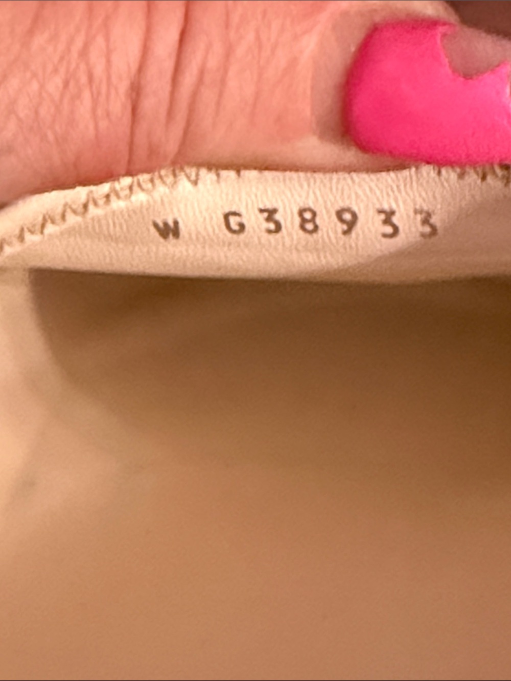 CHANEL Cream Leather Slide Sandals with Multicolor Pastel Logo - Picture 3 of 5
